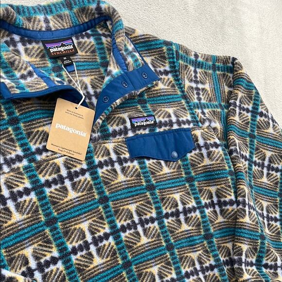 Patagonia Tops - NEW XS‎ Patagonia Synchilla Snow Beam Teal and Gold Geometric Fleece Sweatshirt